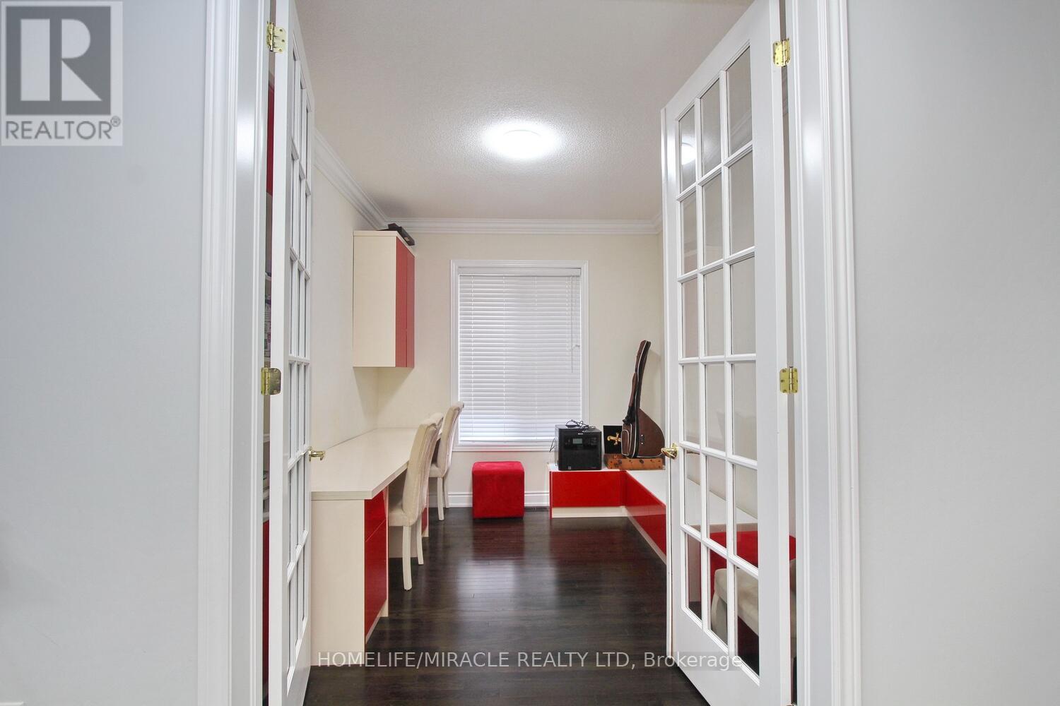 324 CHATFIELD DRIVE - 24