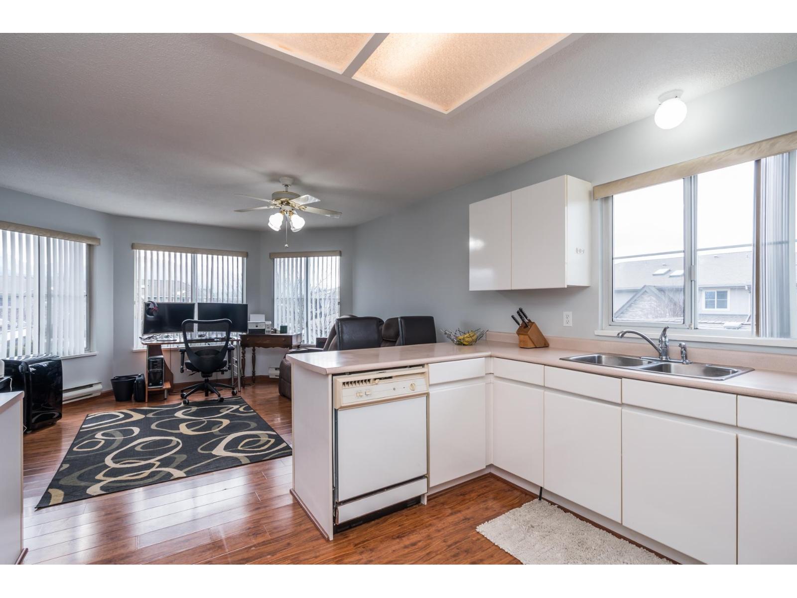 16 8533 BROADWAY STREET, Chilliwack Proper South