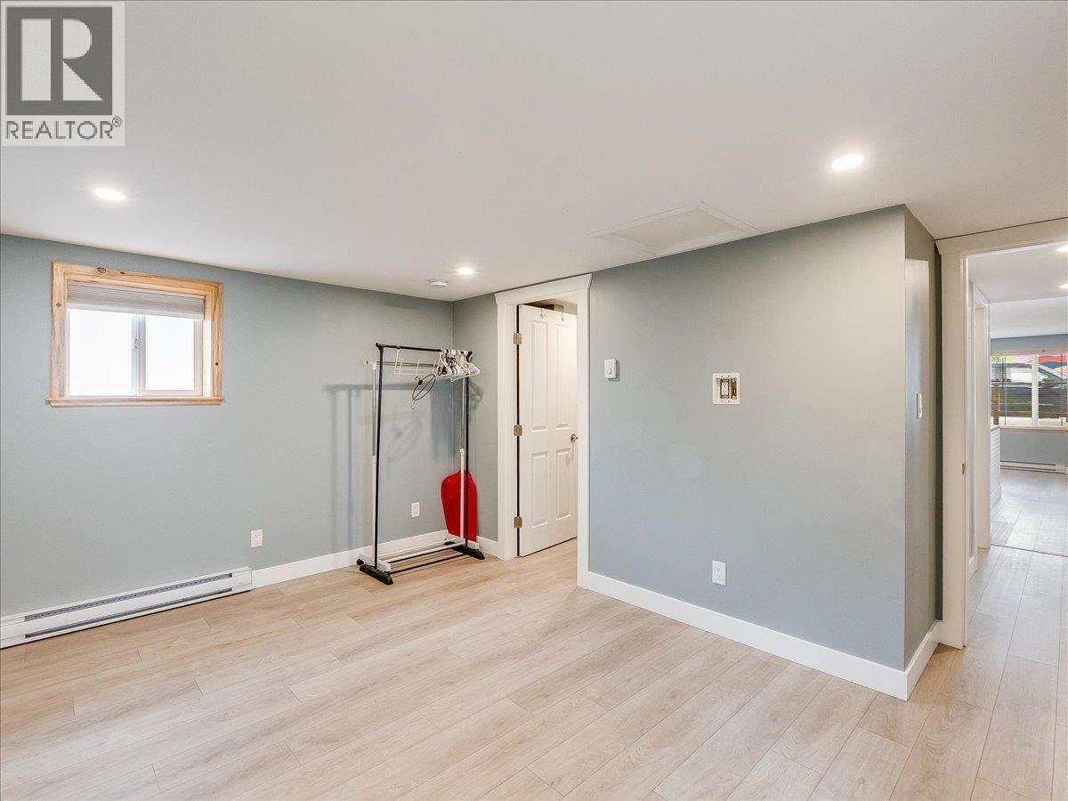 2342 Washington Street, Rossland