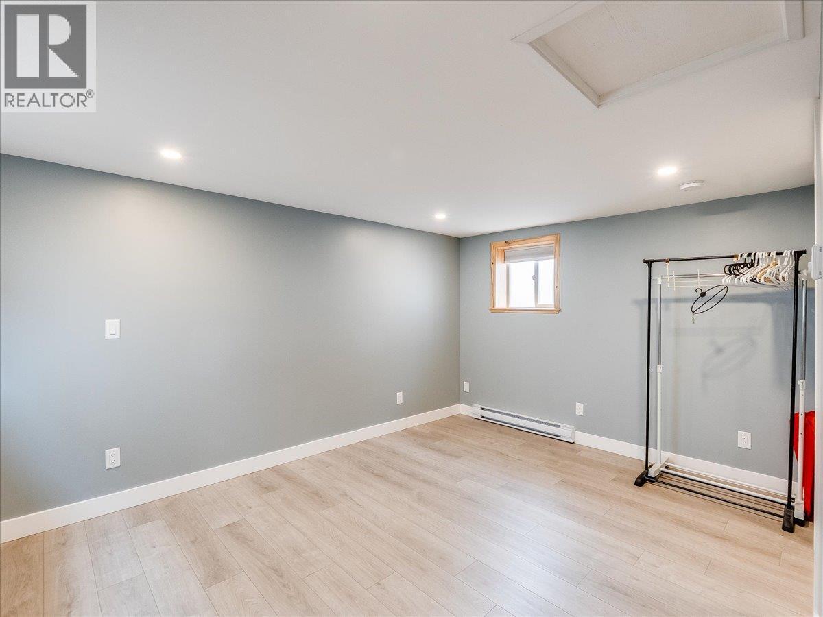 2342 Washington Street, Rossland