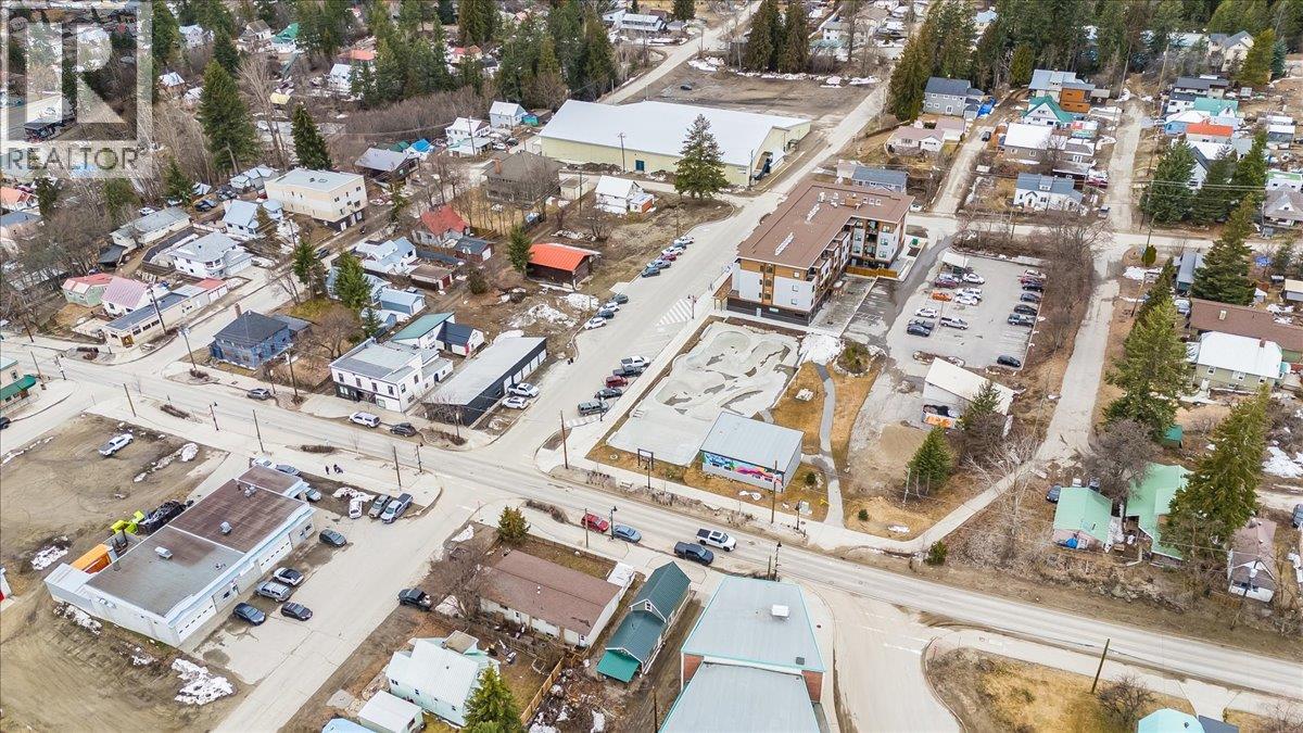 2342 Washington Street, Rossland