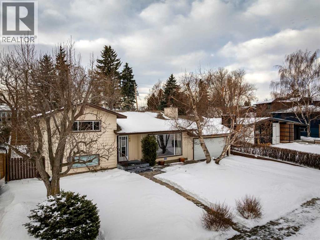 Single Family House 4 Level for Sale in  Wildwood Drive SW Wildwood Calgary 