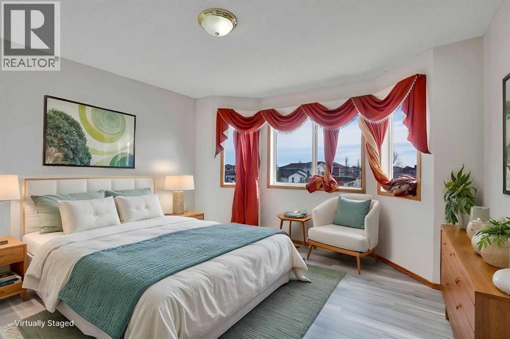 Single Family House for Sale in  Taracove Crescent NE Taradale Calgary 