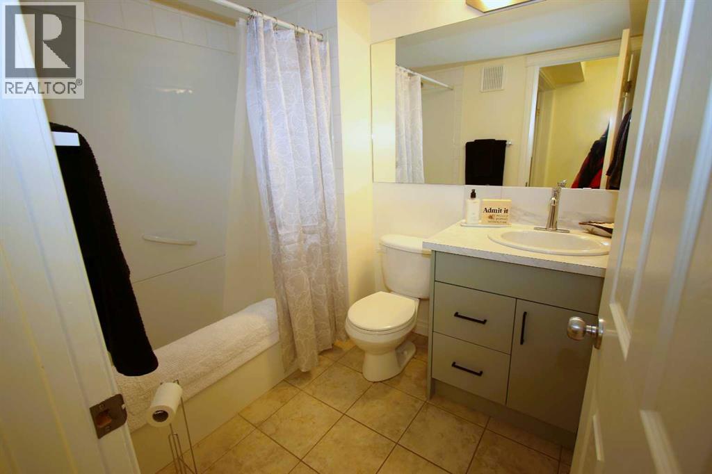 5144 45 Avenue, Red Deer