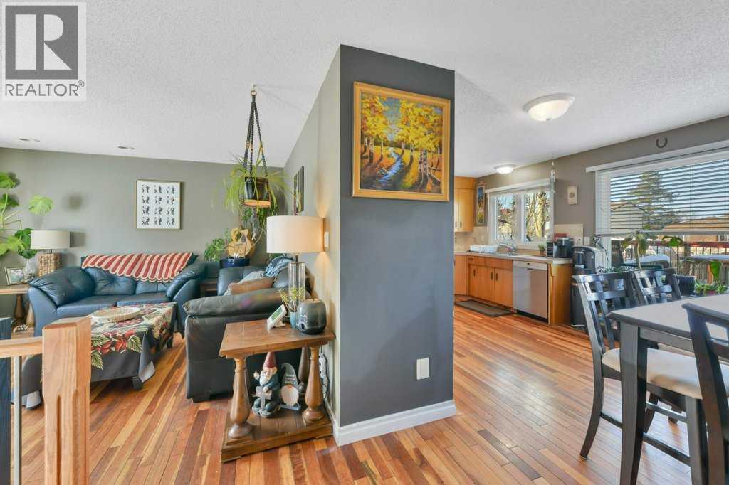 24 Mcgill Street, Red Deer