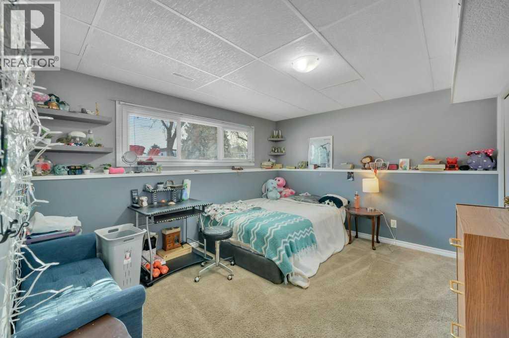 24 Mcgill Street, Red Deer