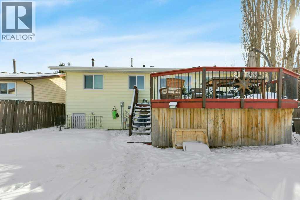24 Mcgill Street, Red Deer