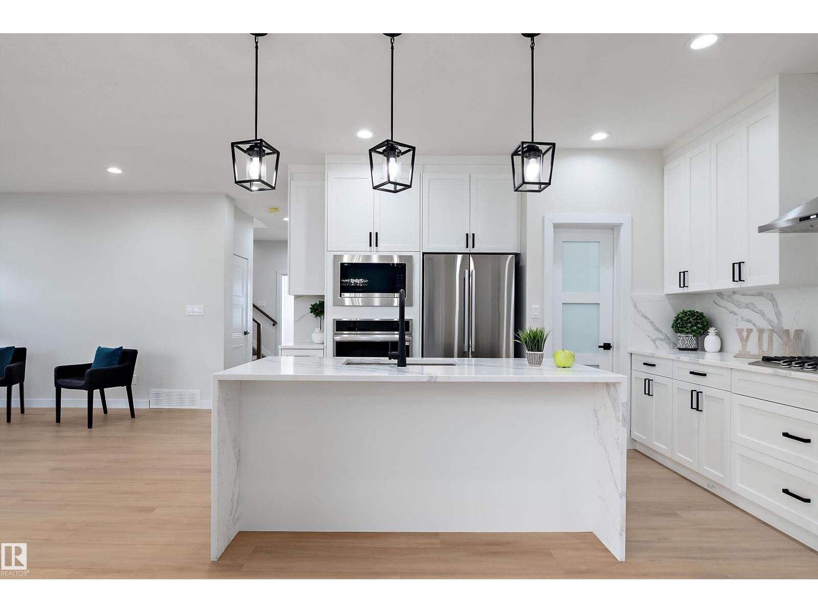 292 FRASER WY NW - 14