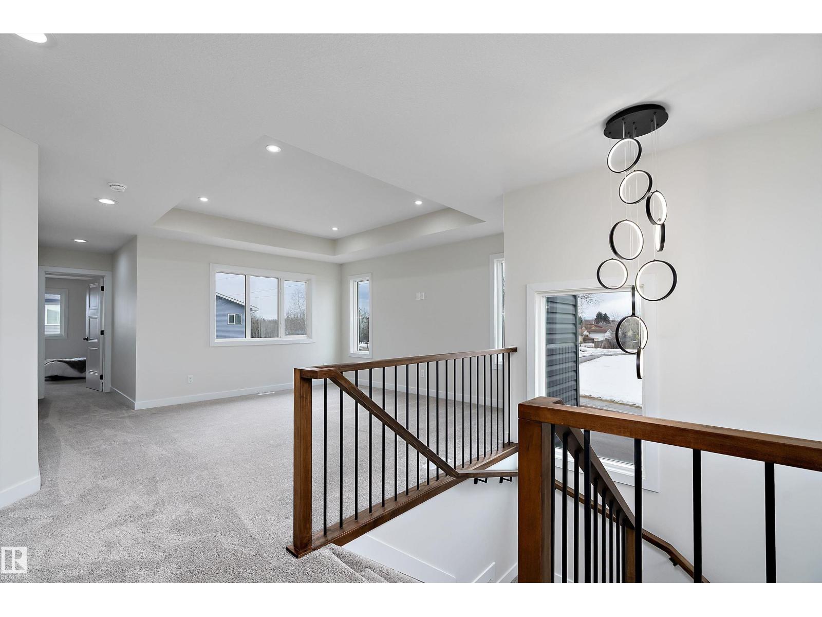 292 FRASER WY NW - 23