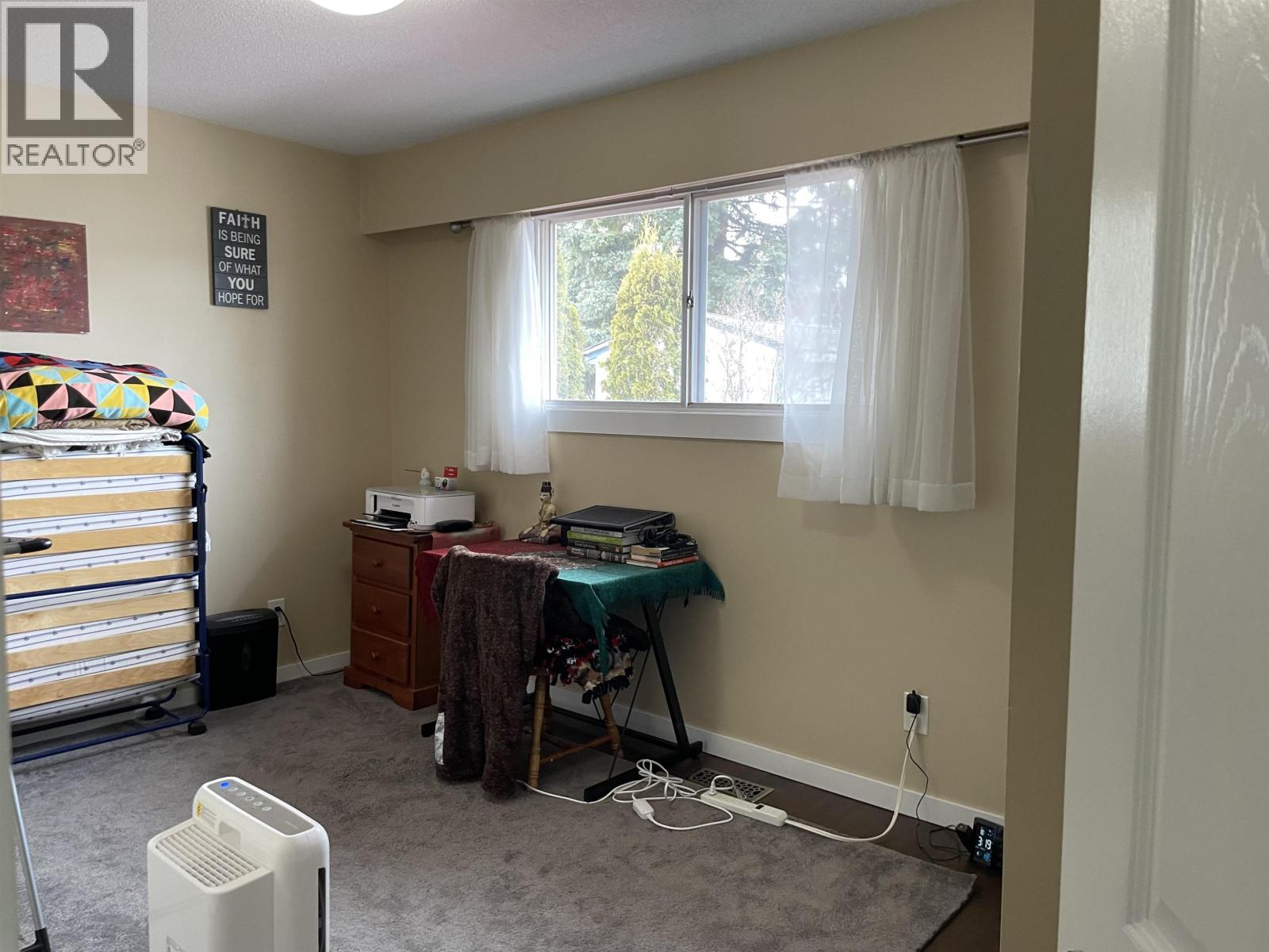 2498 DEVONSHIRE CRESCENT - 21