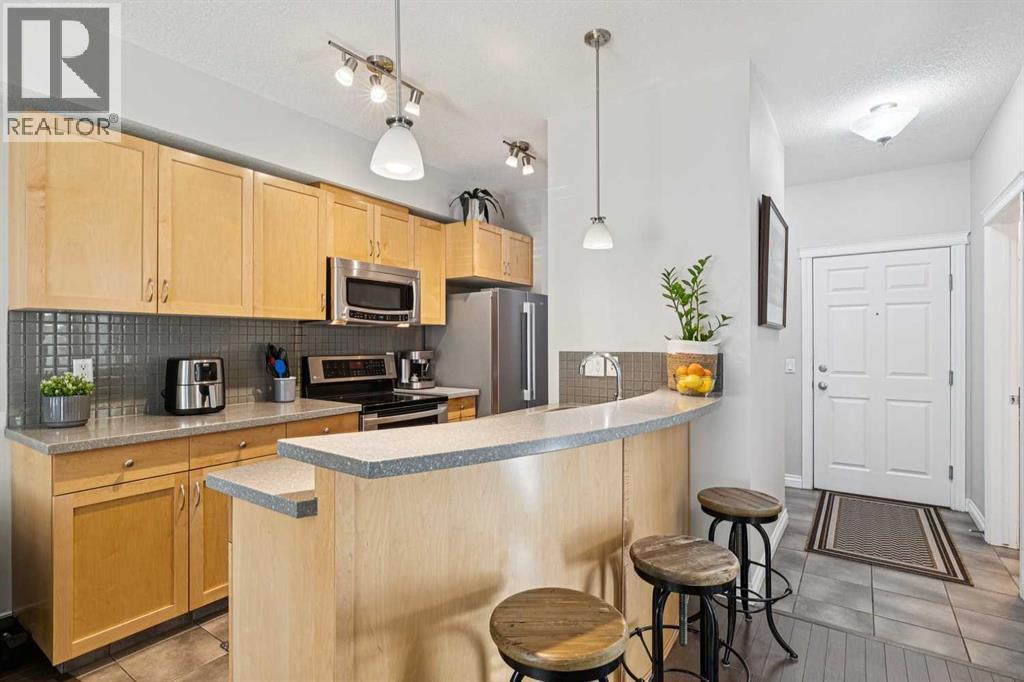 Single Family House for Sale in   Hemlock Crescent SW Spruce Cliff Calgary 