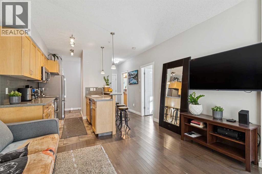 Single Family House for Sale in   Hemlock Crescent SW Spruce Cliff Calgary 