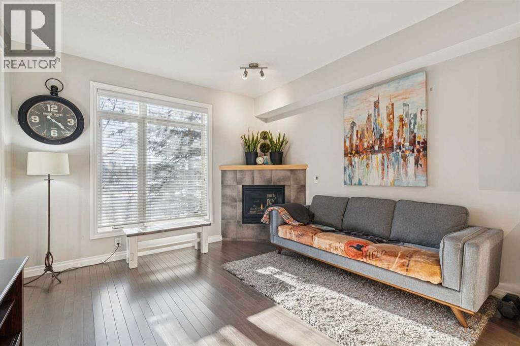 Single Family House for Sale in   Hemlock Crescent SW Spruce Cliff Calgary 