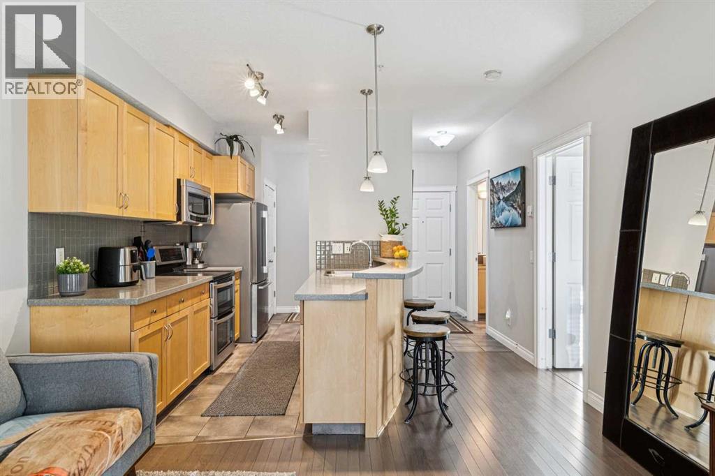 Single Family House for Sale in   Hemlock Crescent SW Spruce Cliff Calgary 