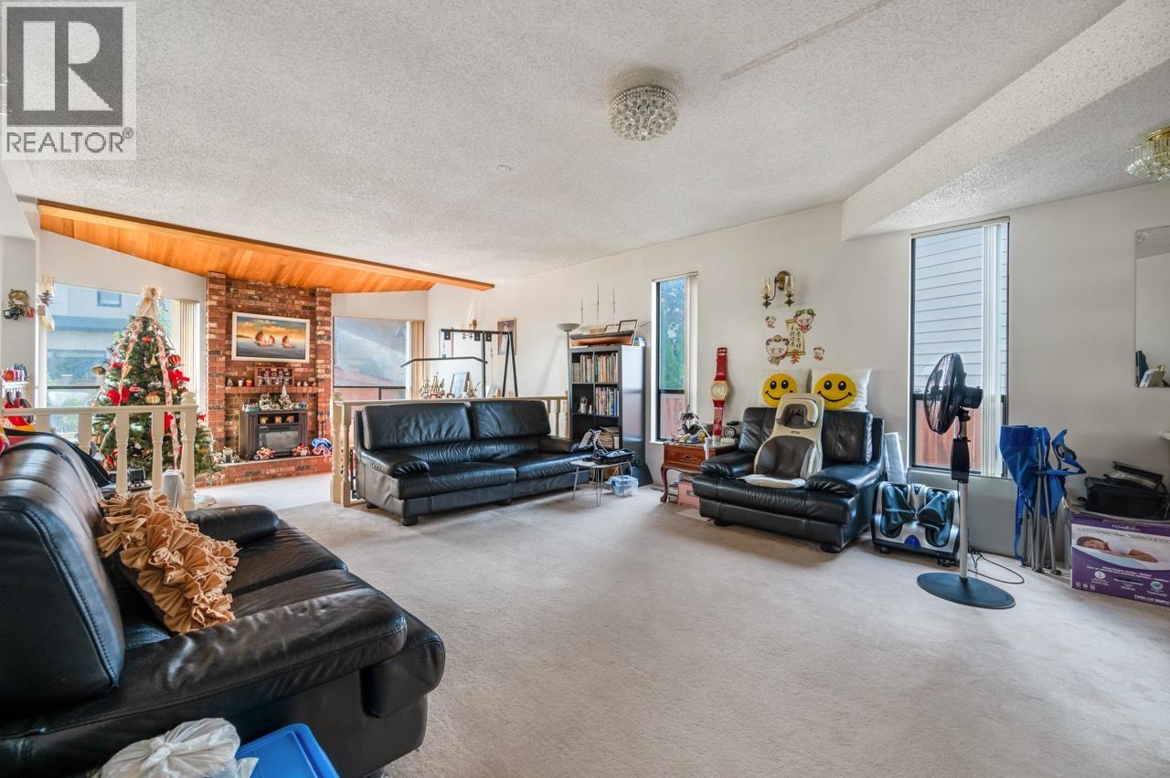 10613 YARMISH DRIVE, Richmond