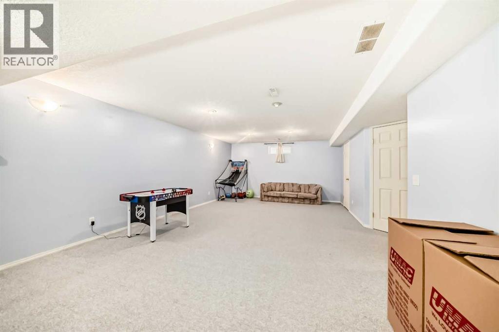 Single Family House for Sale in  Covewood Circle NE Coventry Hills Calgary 