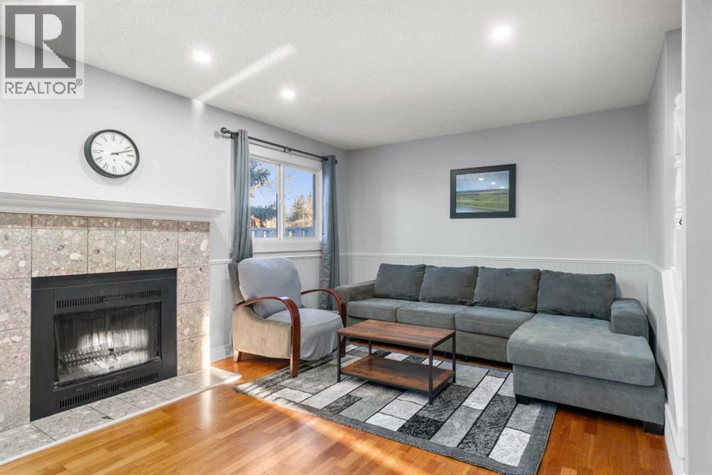 Single Family House for Sale in   Shawnessy Drive SW Shawnessy Calgary 