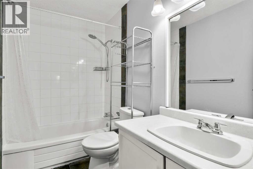 Single Family House for Sale in   Shawnessy Drive SW Shawnessy Calgary 