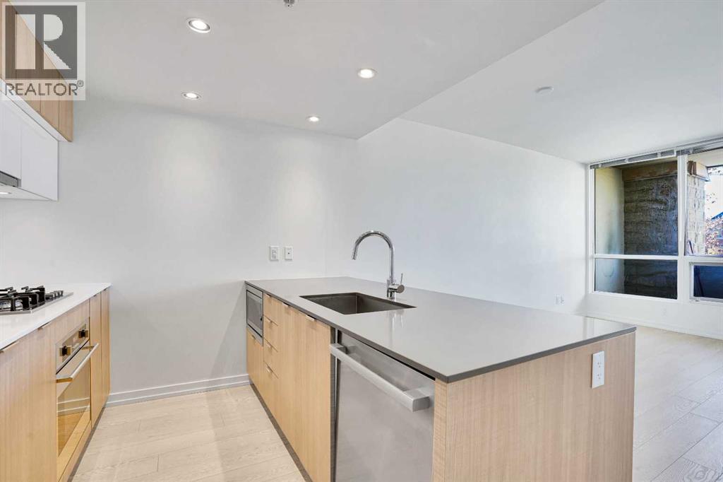 Single Family House for Sale in    Street SW Chinatown Calgary 