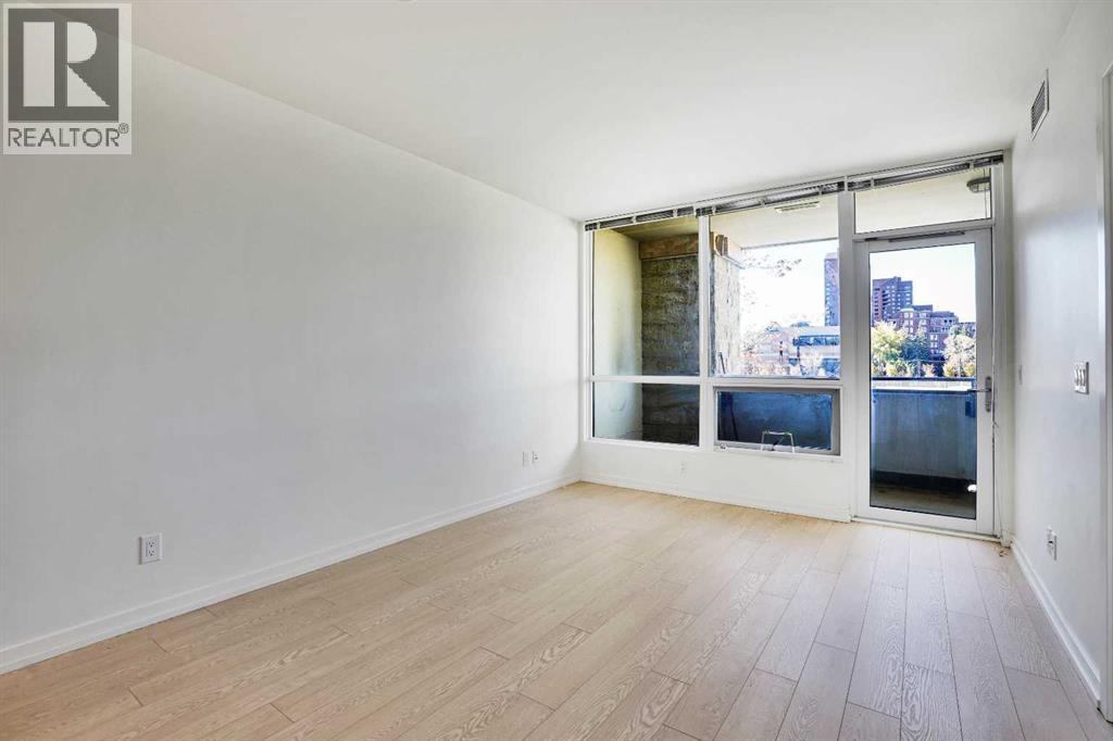 Single Family House for Sale in    Street SW Chinatown Calgary 