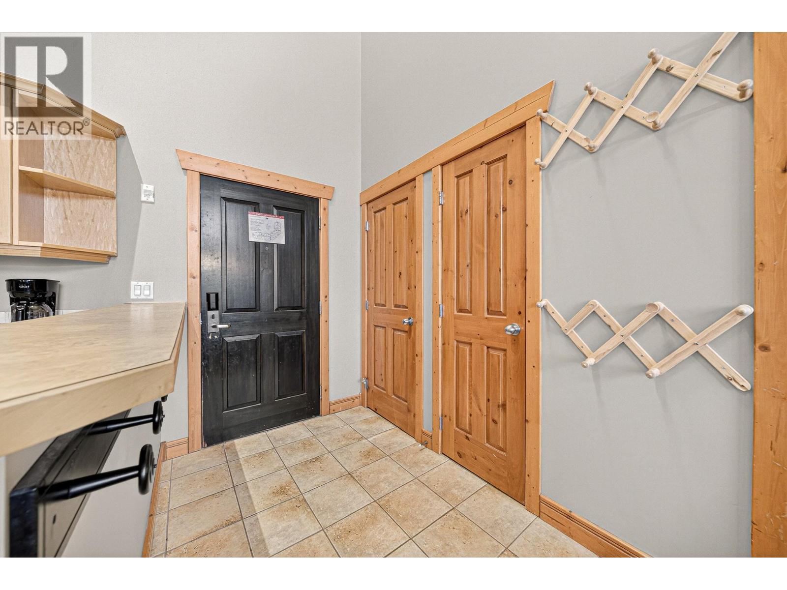 5350 HIGHLINE Drive Unit# 2316, Fernie