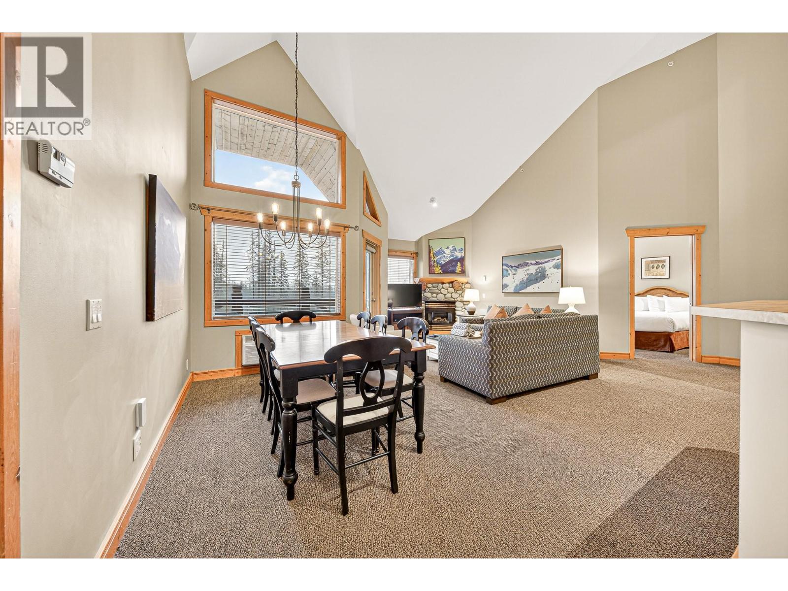 5350 HIGHLINE Drive Unit# 2316, Fernie