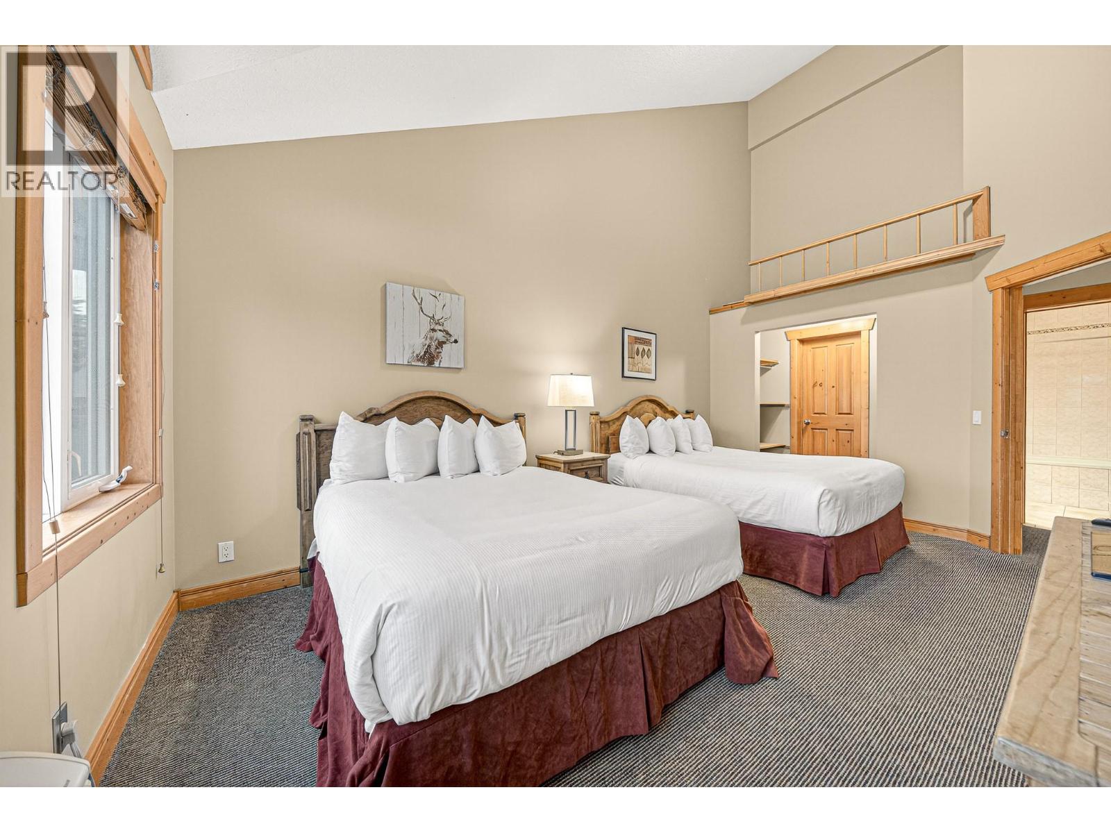 5350 HIGHLINE Drive Unit# 2316, Fernie