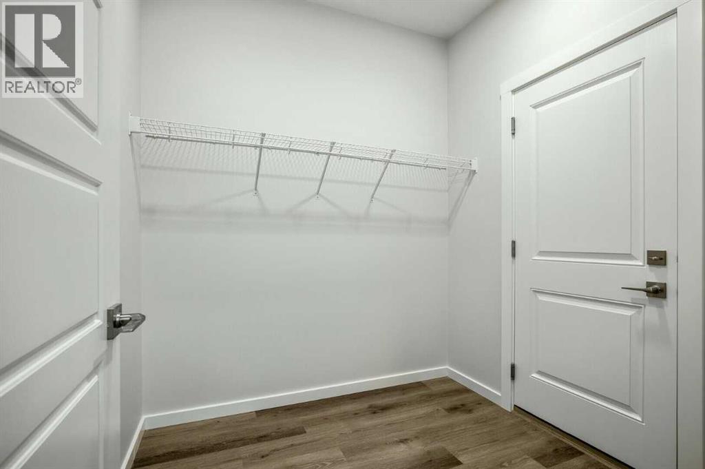 Single Family House for Sale in  Heartwood Villas SE Rangeview Calgary 