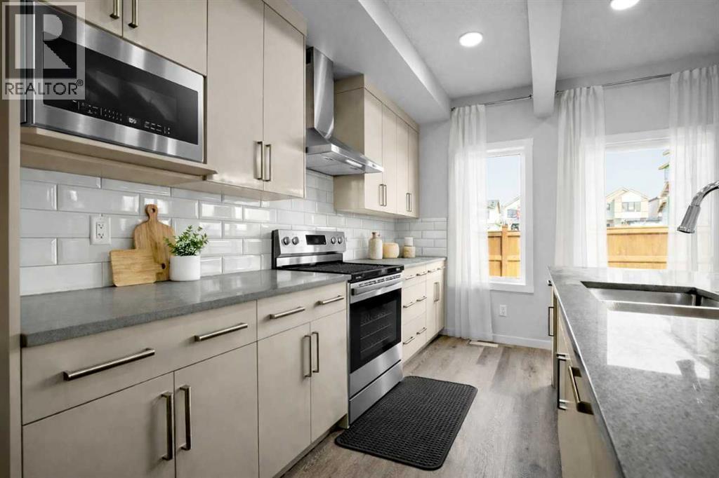 Single Family House for Sale in  Heartwood Villas SE Rangeview Calgary 