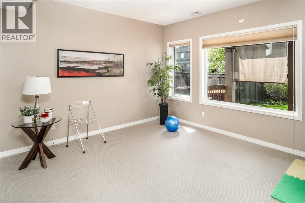 Single Family House for Sale in  Aspen Stone Road SW Aspen Woods Calgary 