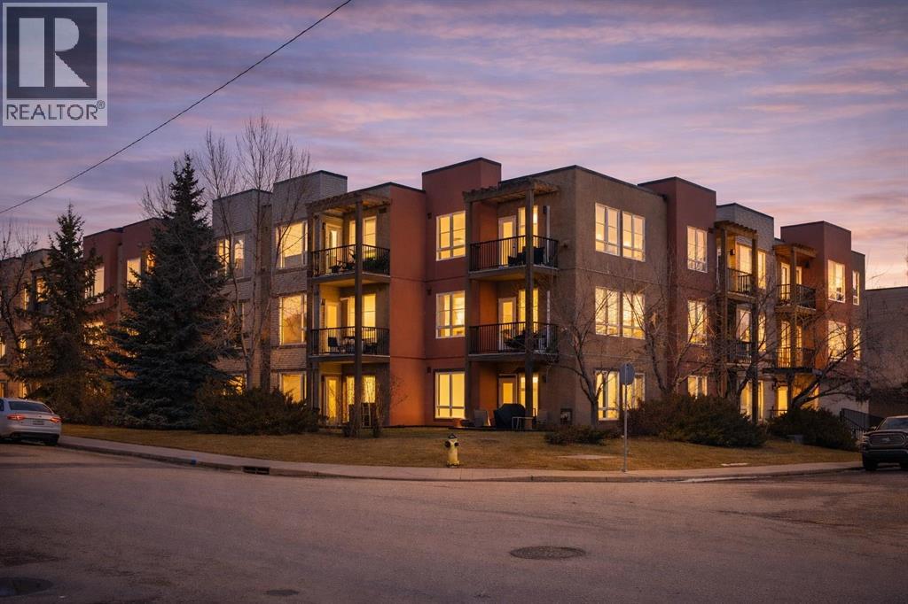 Single Family House for Sale in   A Street SW Altadore Calgary 