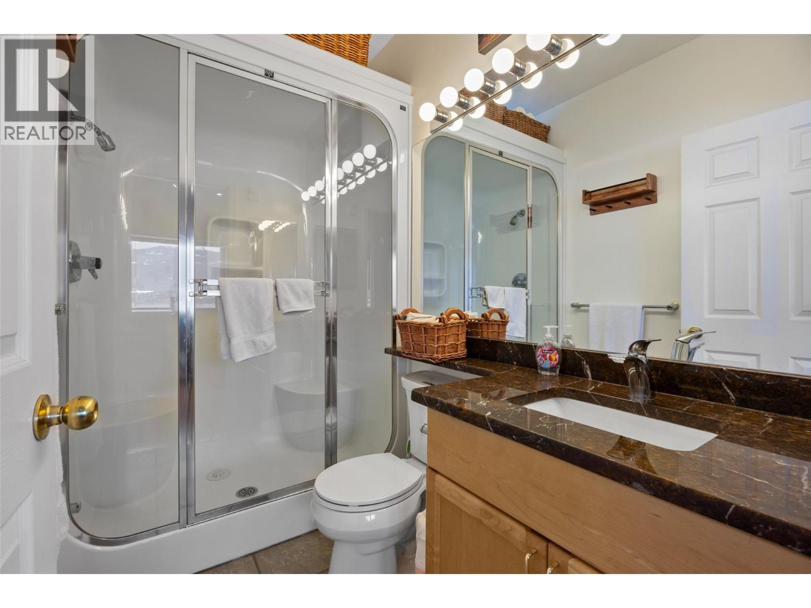 1B 3935 Eagle Bay Road, Eagle Bay