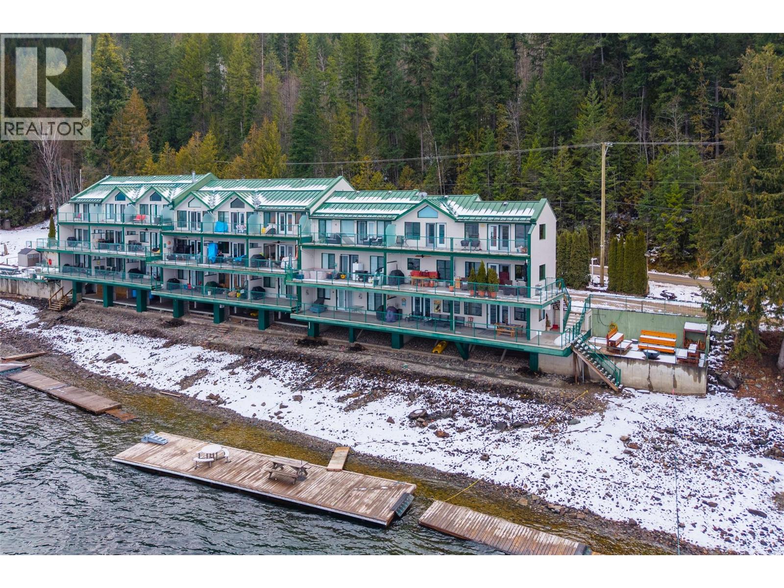 1B 3935 Eagle Bay Road, Eagle Bay