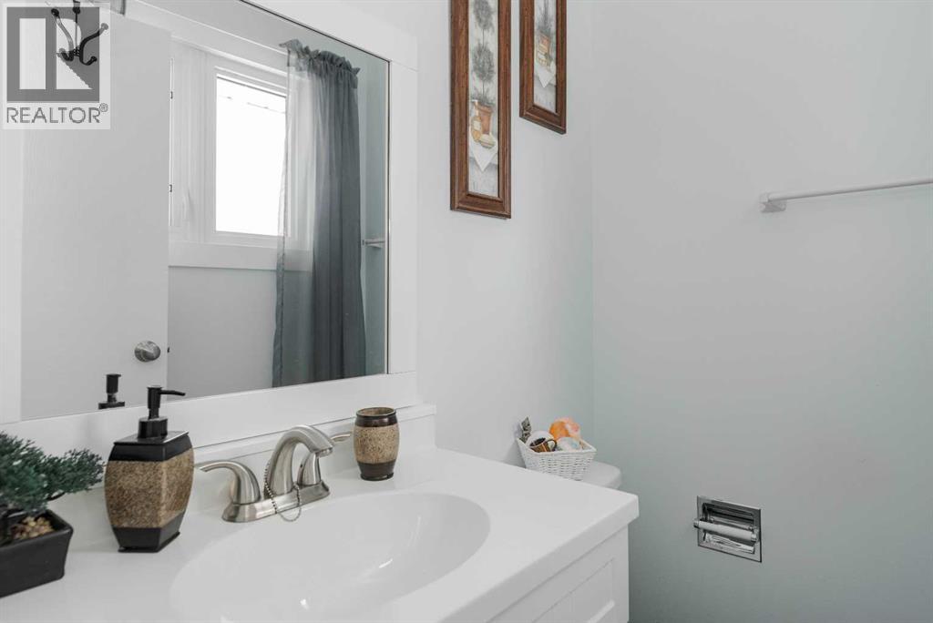 113 Deep Road, Fort McMurray