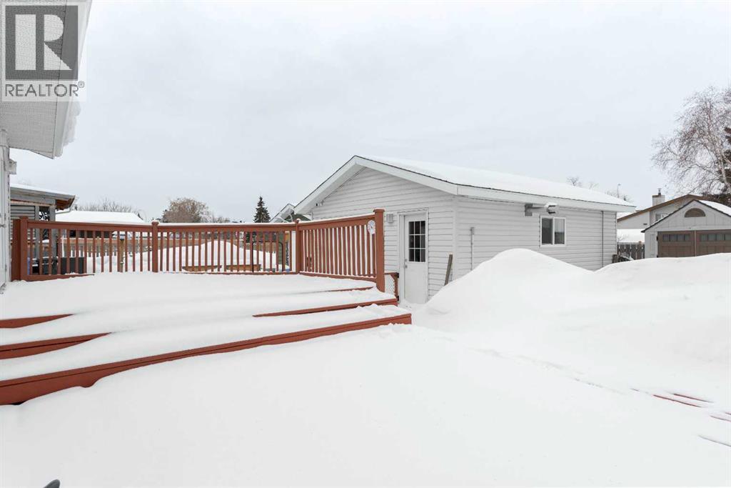 113 Deep Road, Fort McMurray