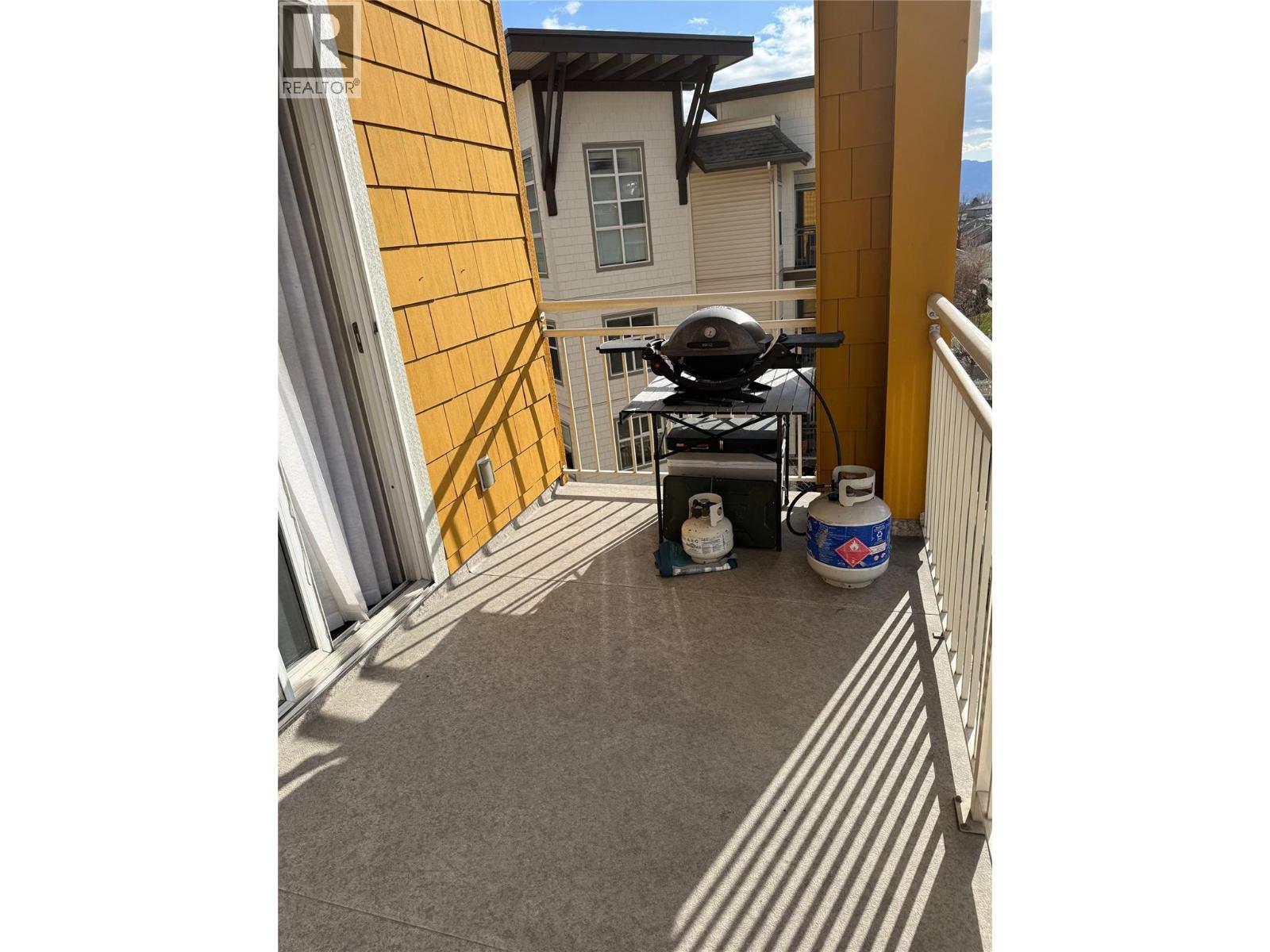 571 Yates Road Unit# 403, Kelowna