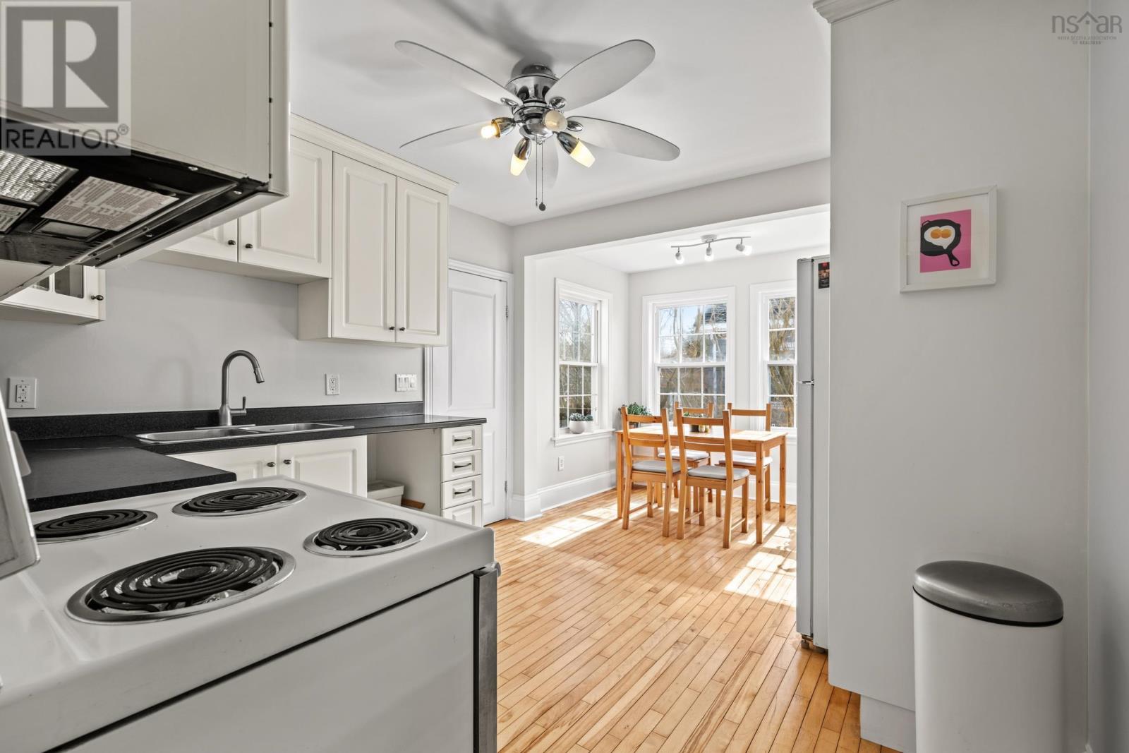 Property 23 of 33 of 3 Chestnut Lane