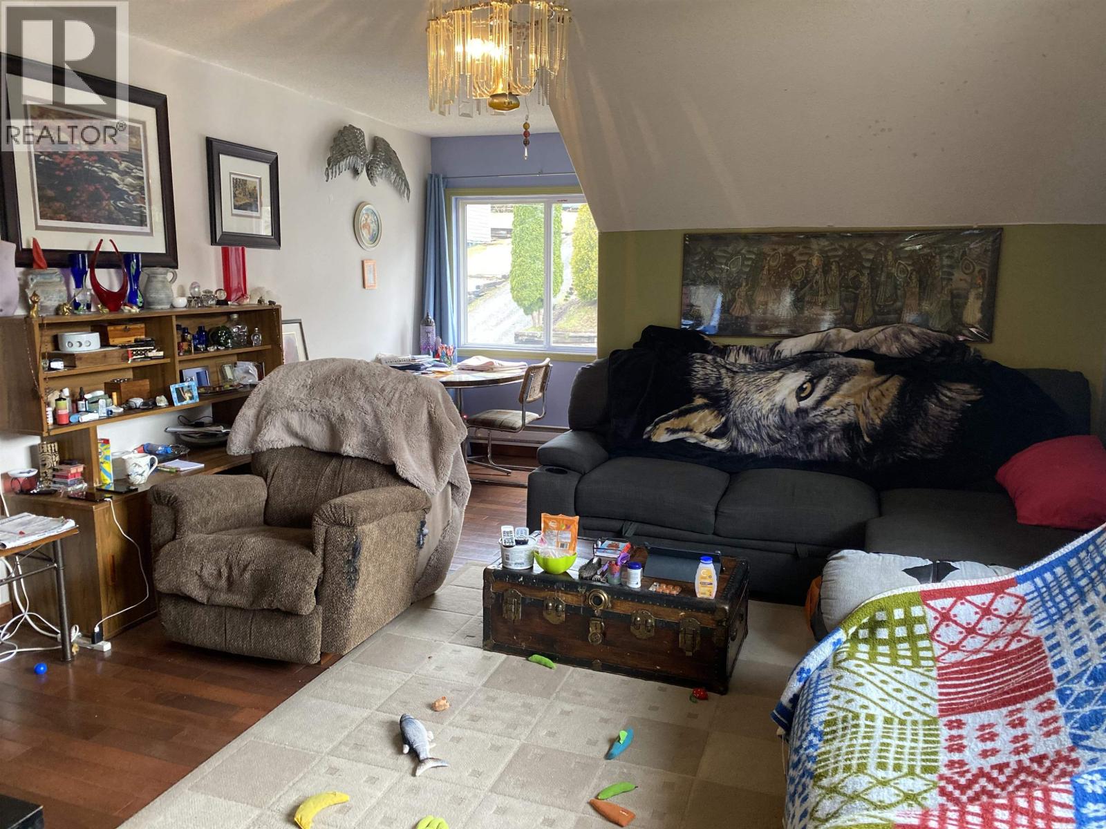 843-845 COMOX AVENUE - 16