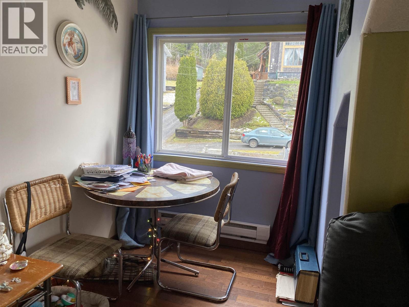 843-845 COMOX AVENUE - 22