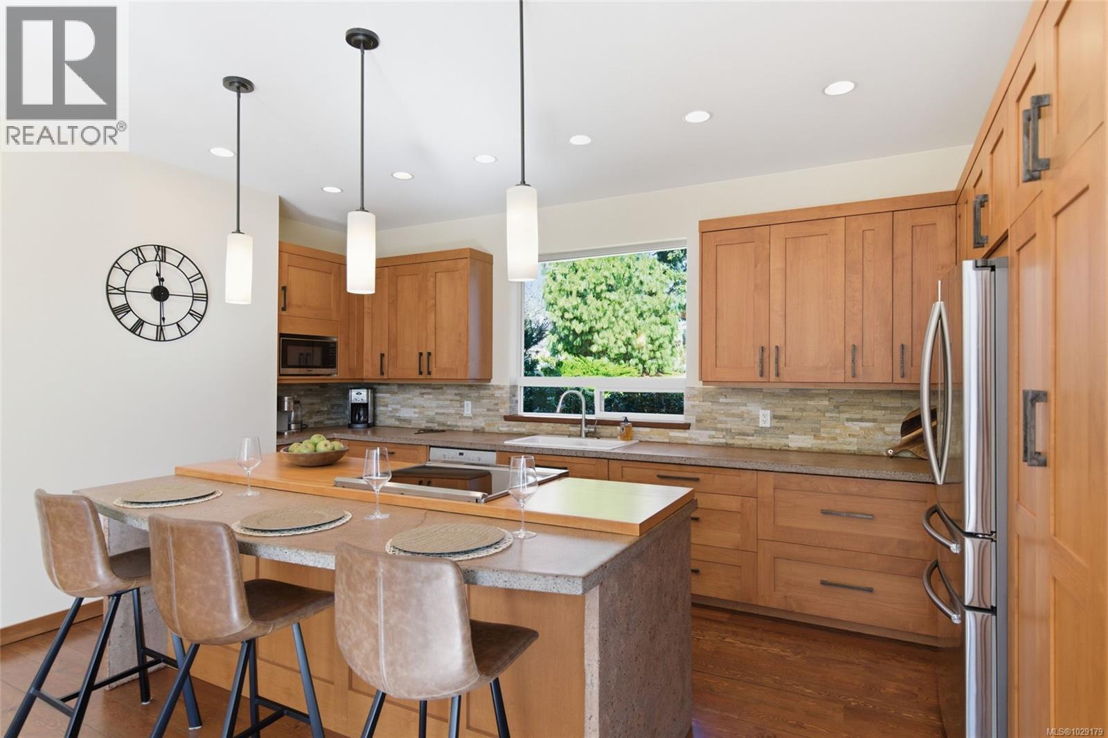 3776 MALLARD PL - 13