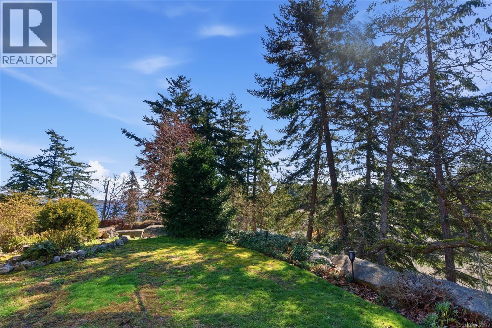 3776 MALLARD PL - 44