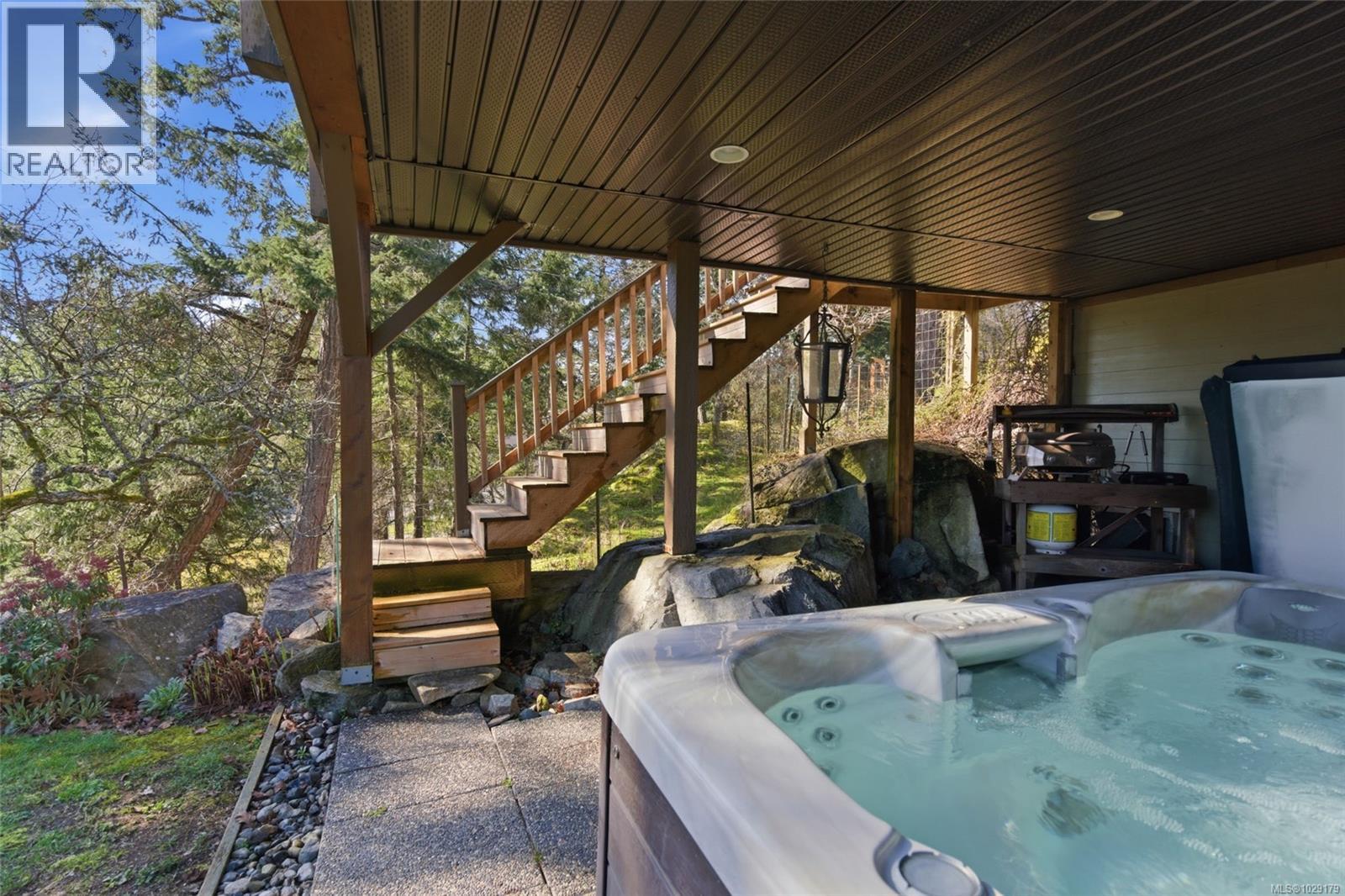 3776 MALLARD PL - 40