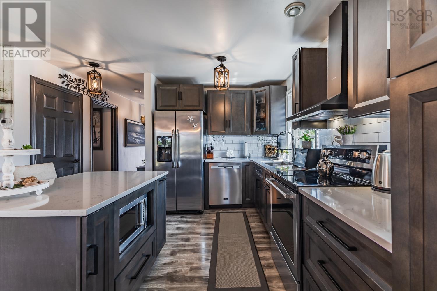 Property 33 of 49 of 1923 Fox Harbour Rd