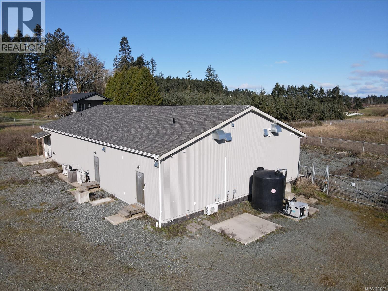 2550 QUENNELL RD - 27
