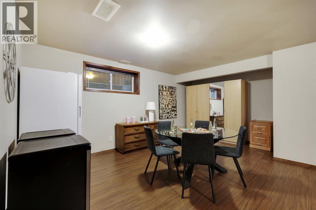 Single Family House for Sale in  Brightondale Parade SE New Brighton Calgary 