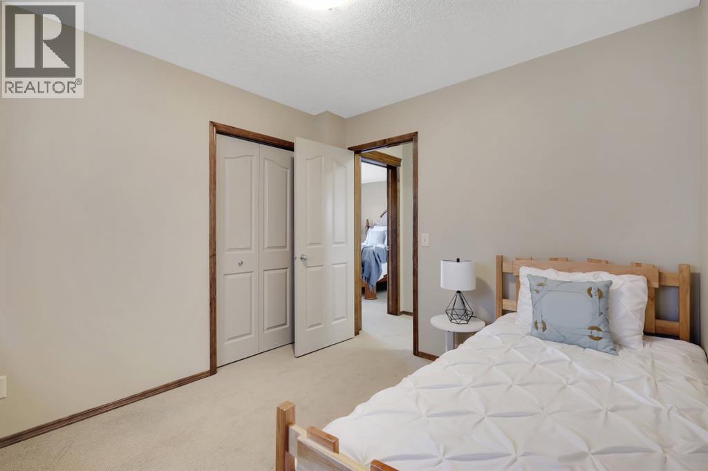 Single Family House for Sale in  Brightondale Parade SE New Brighton Calgary 