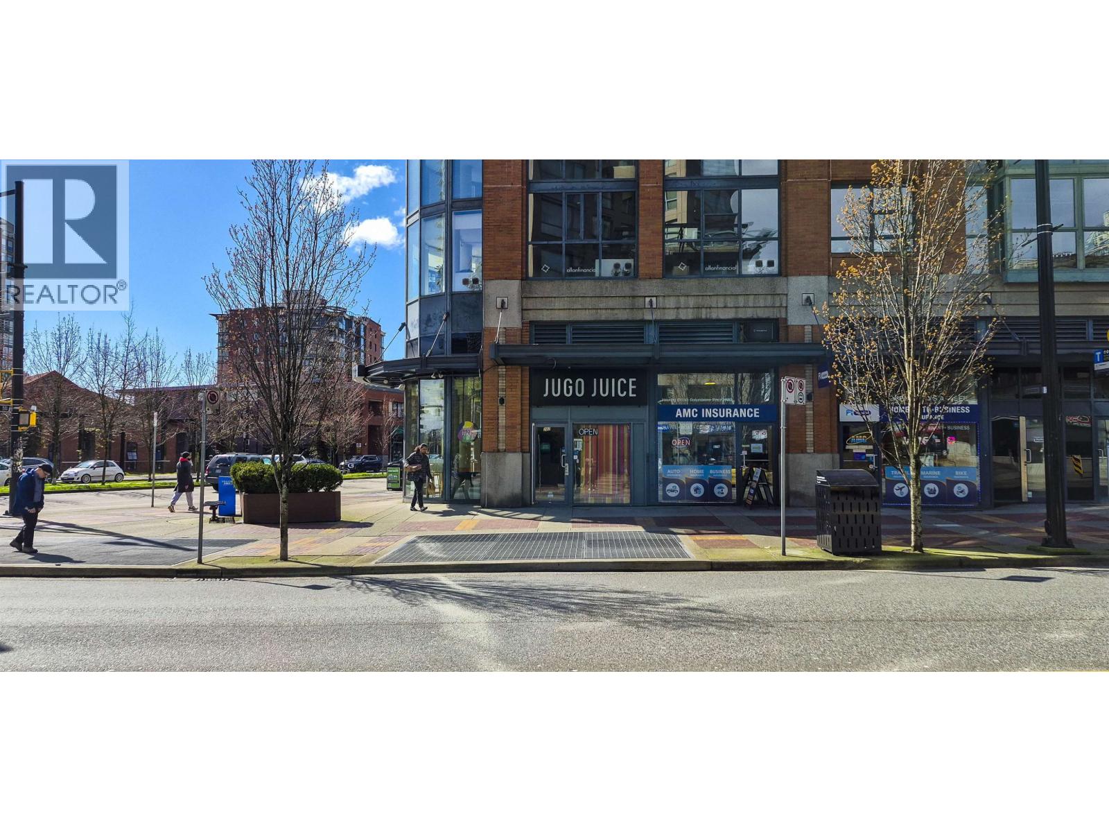 206 DAVIE STREET, Vancouver — photo 2