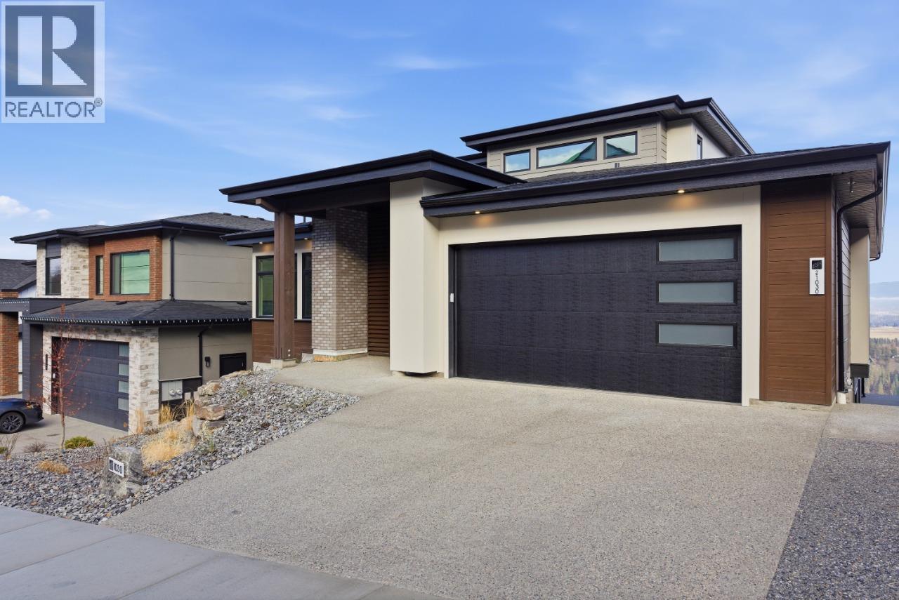  1030 Emslie Street, Kelowna