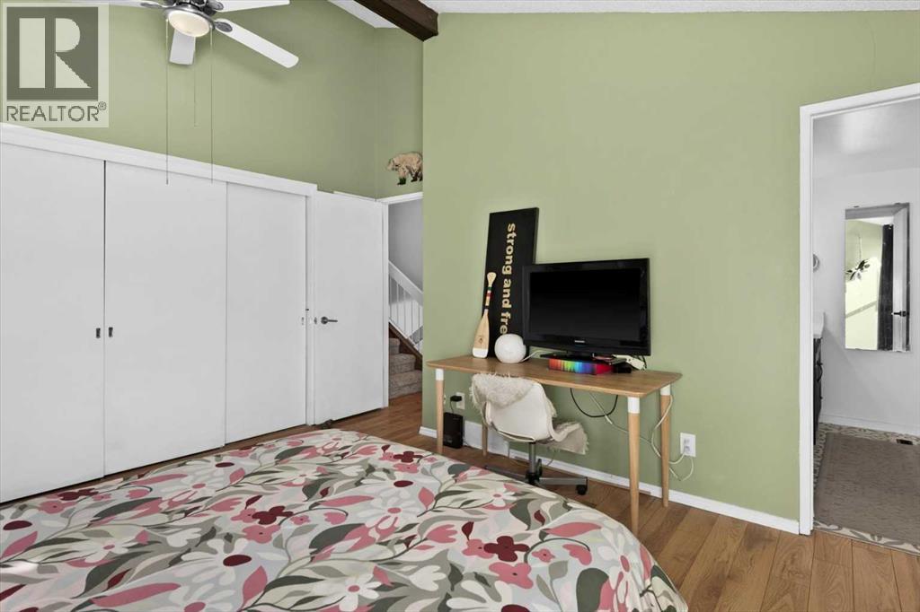 Single Family House 5 Level for Sale in  Brae Glen Lane SW Braeside Calgary 