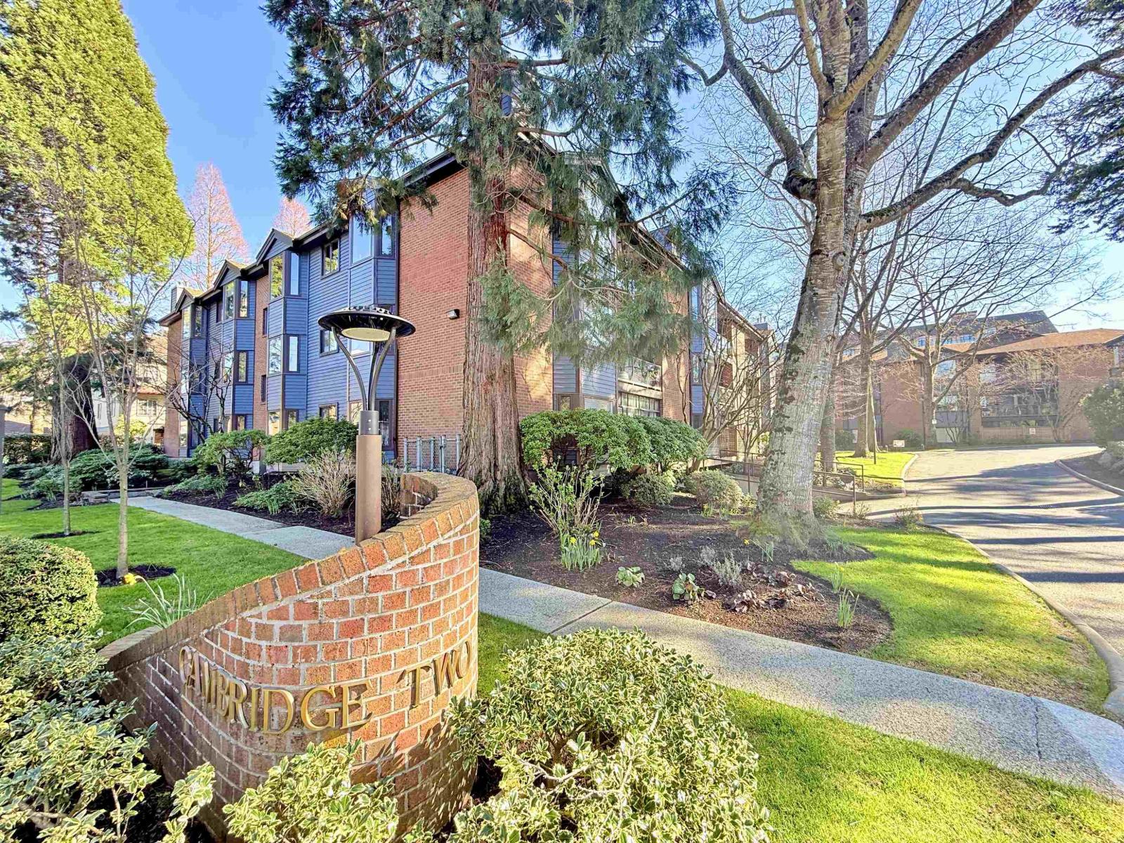 301 15300 17 Avenue - main photo